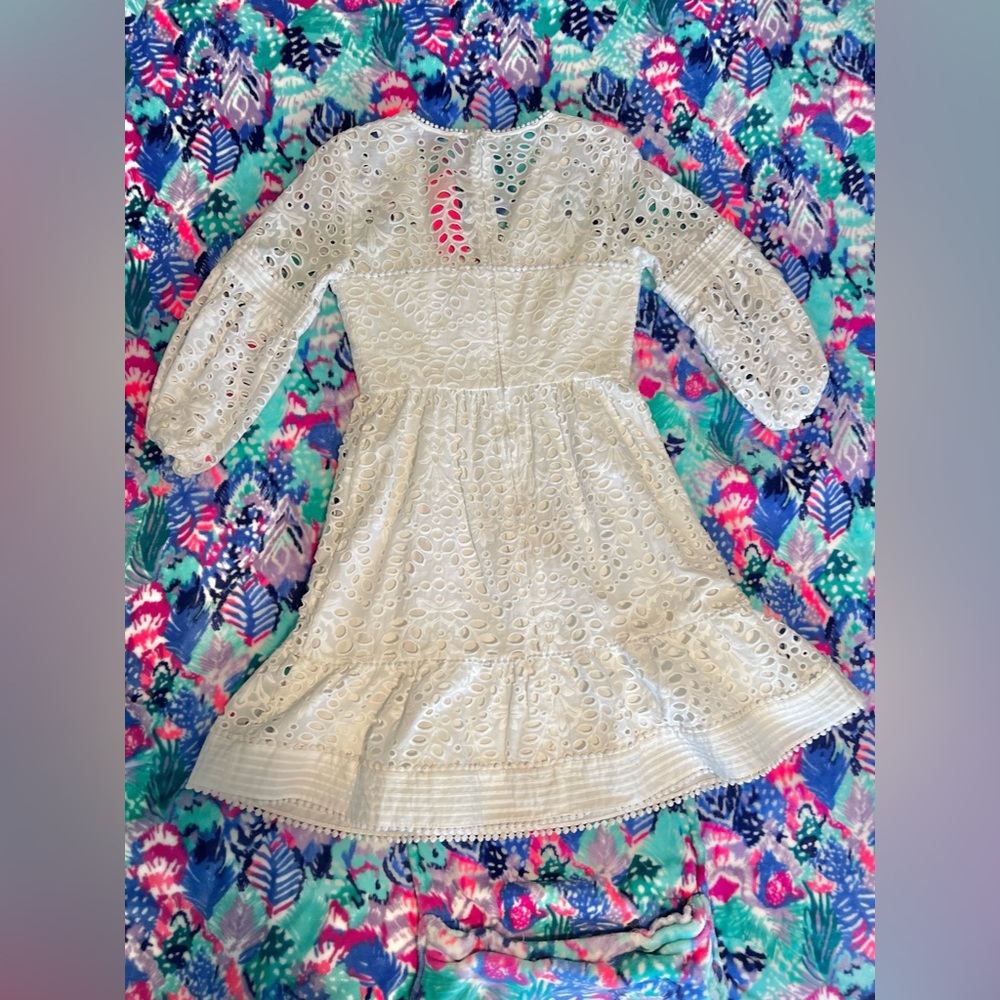 Lilly Pulitzer Lucinda Dress, Resort White Large Petal Eyelet, Size 00 - Picture 7 of 9